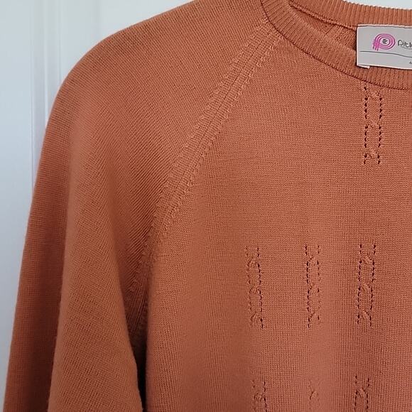 Pitlochry of Scotland Wool Sweater, 42 (L) - Picture 2 of 8